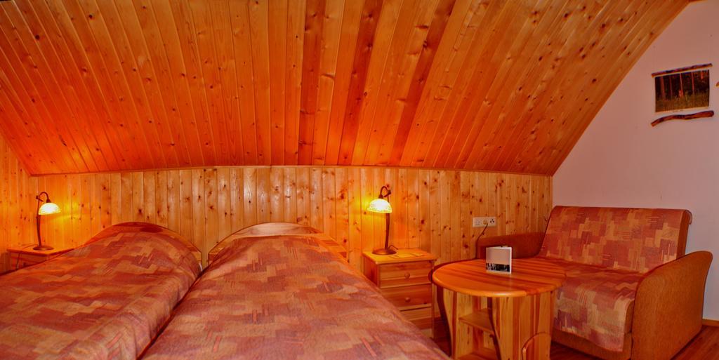 Guesthouse Leiputrija Адажі Екстер'єр фото